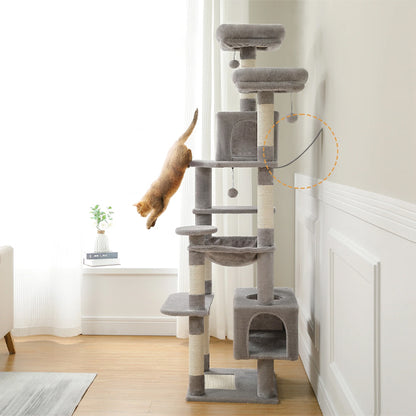 arbre a chat avec espace de jeu et de repos ideal pour les felins.